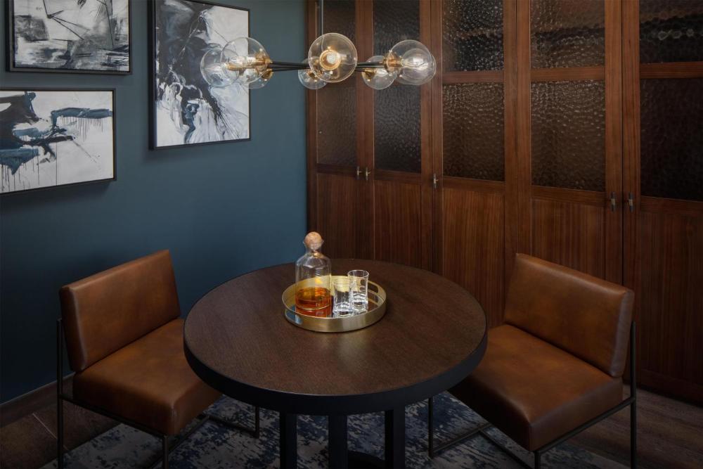 King Studio Suite interior